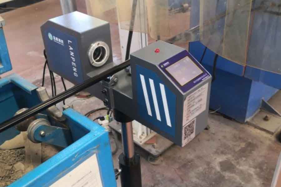 线缆厂原材料成本突围：在线测径仪的降本增效价值解析